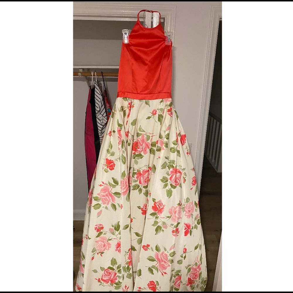 Prom dress